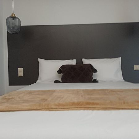 Down Town Luxurious Apartments 6 アレクサンドルポリス エクステリア 写真