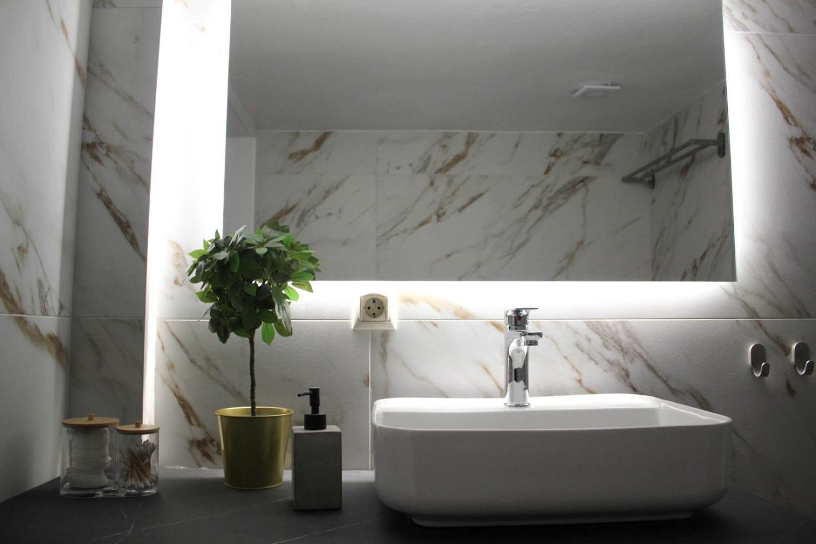 Down Town Luxurious Apartments 6 アレクサンドルポリス エクステリア 写真